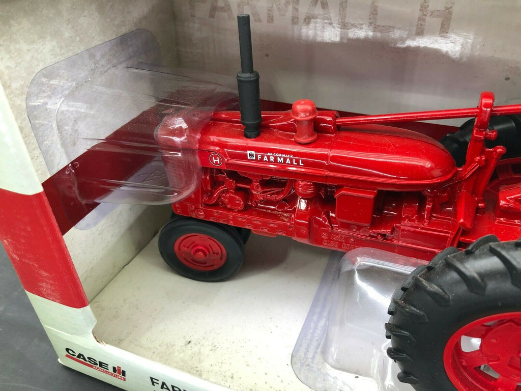 IH Farmall H Narrow Front- 1/16