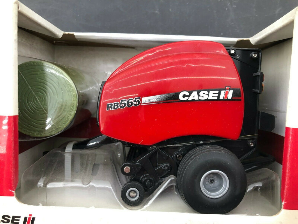 CaseIH RB565 Round Baler w/ Bale 1/32