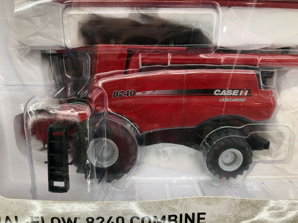 CaseIH 8240 Combine w/ Heads 1/32